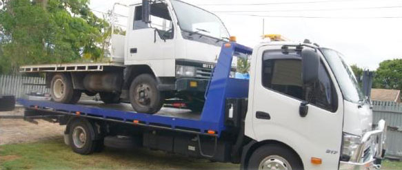 Fuso Truck Wreckers Melbourne